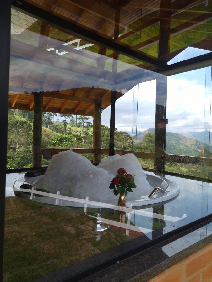 Chales Xanoti Oferece Conforto E Tranquilidade. Sapucaí-Mirim Exterior foto